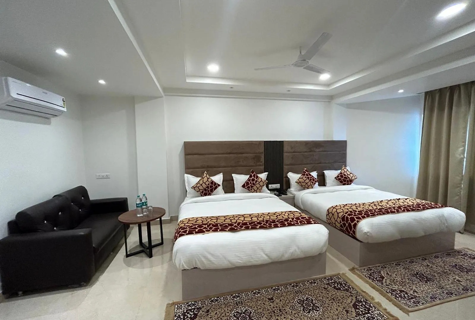 Hotel President Agra Near Taj Mahal 3*, 아그라 인도