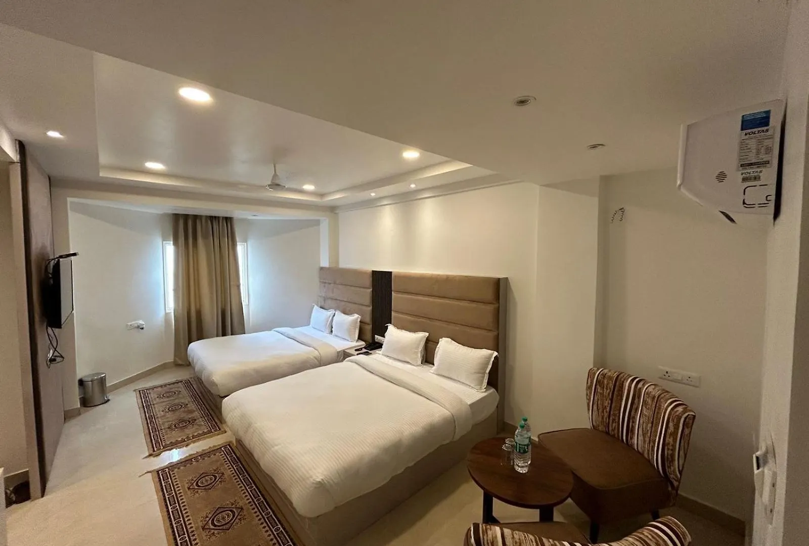 Hotel President Agra Near Taj Mahal
