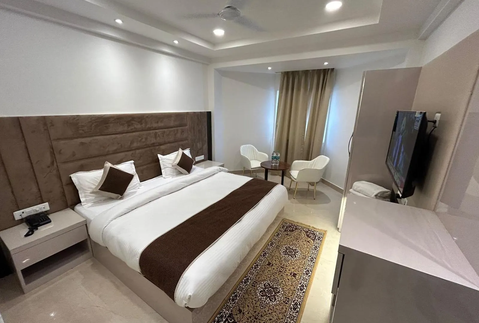 Hotel President Agra Near Taj Mahal